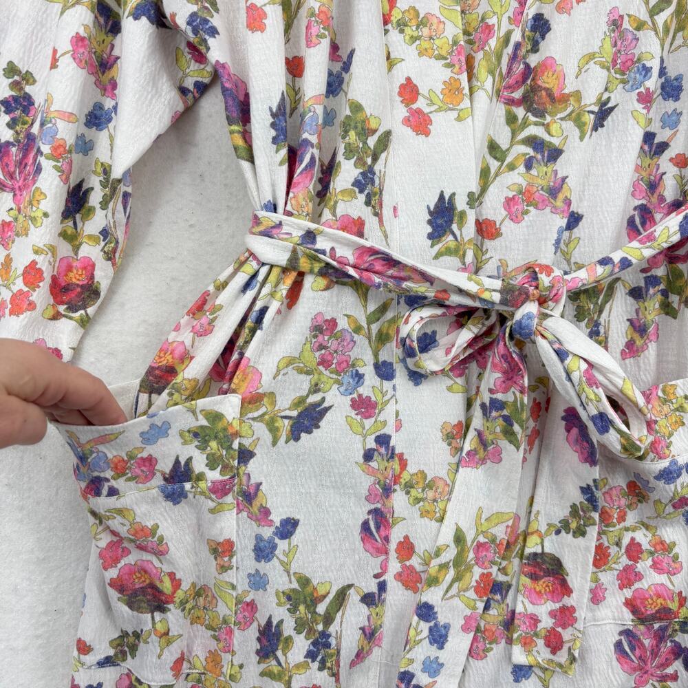 Soft Surroundings Bath Robe Size M White Multi Floral Belted Pockets Stretch - Picture 5 of 11